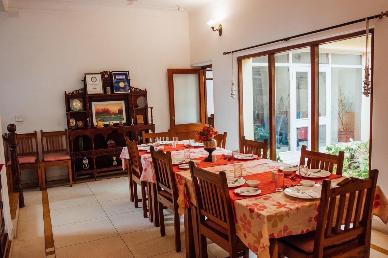 Devra Udaipur Hotel Екстериор снимка