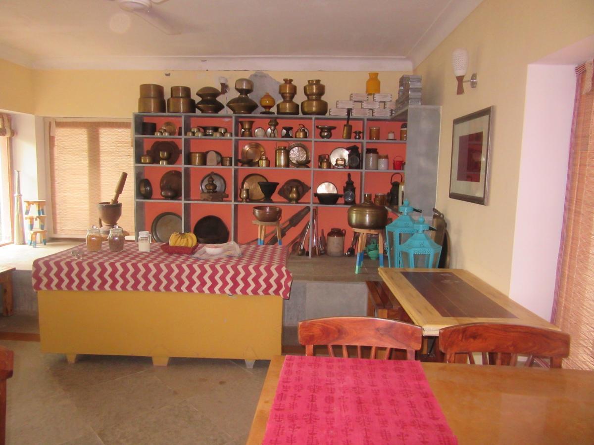 Devra Udaipur Hotel Екстериор снимка