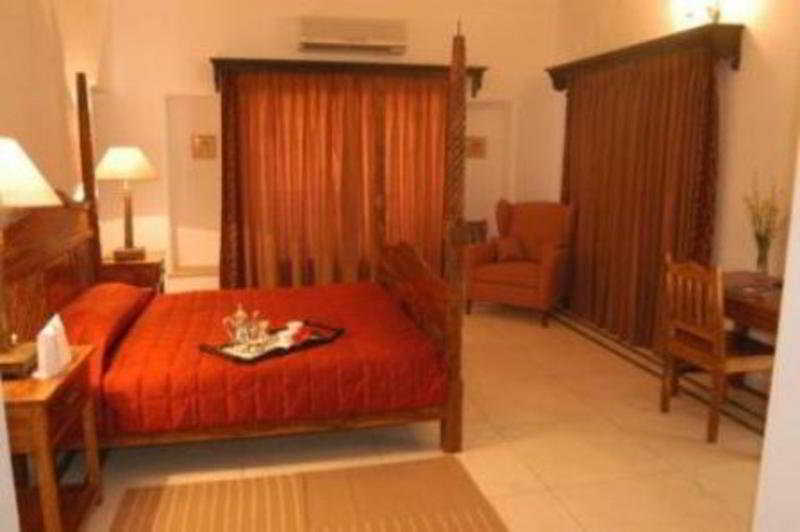Devra Udaipur Hotel Екстериор снимка
